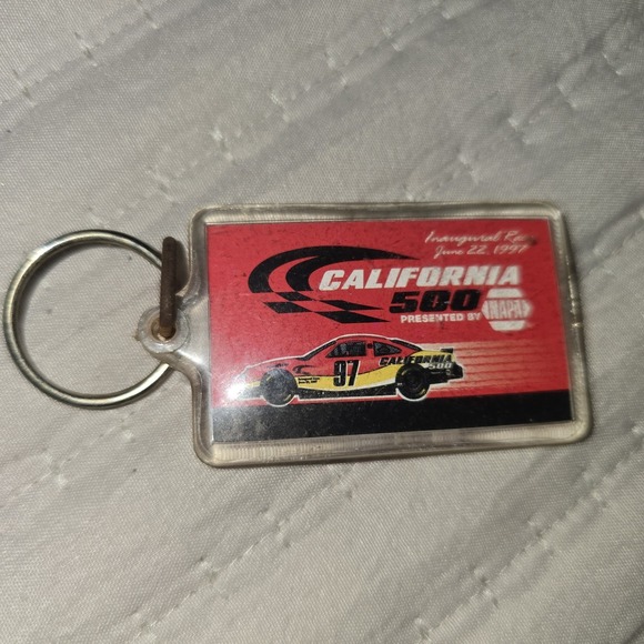Accessories - Vintage Acrylic Keychain NAPA California 500 Inaugural‎ RACE 1997 Collectible